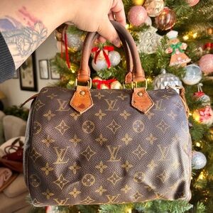 Vintage 80’s Louis Vuitton Speedy 25 Monogram